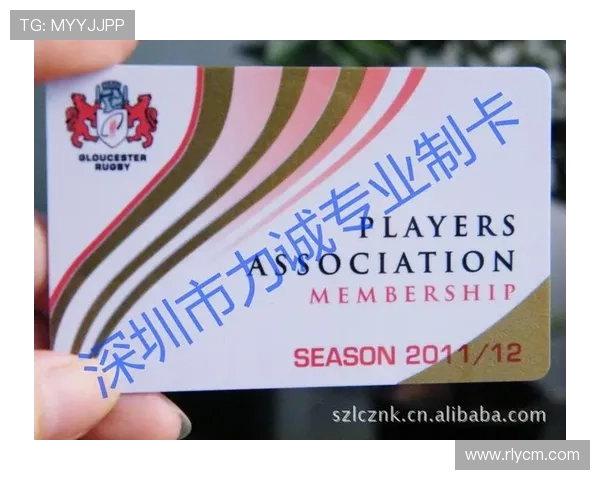 探索世界足球明星镭射卡的魅力与收藏价值揭秘 探索世界足球明星镭射卡的魅力与收藏价值揭秘