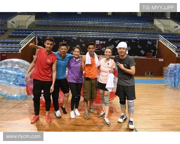 足球明星挑战地狱厨房的极限美食之旅与厨艺对决 足球明星挑战地狱厨房的极限美食之旅与厨艺对决